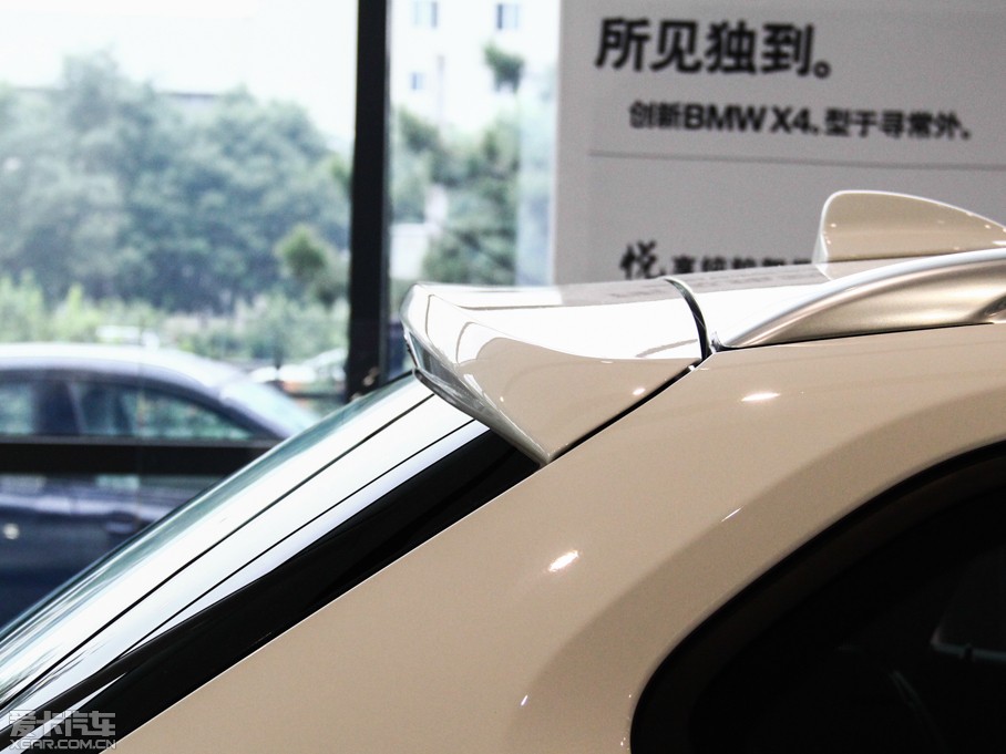 2014RX1 xDrive20i XOӋb