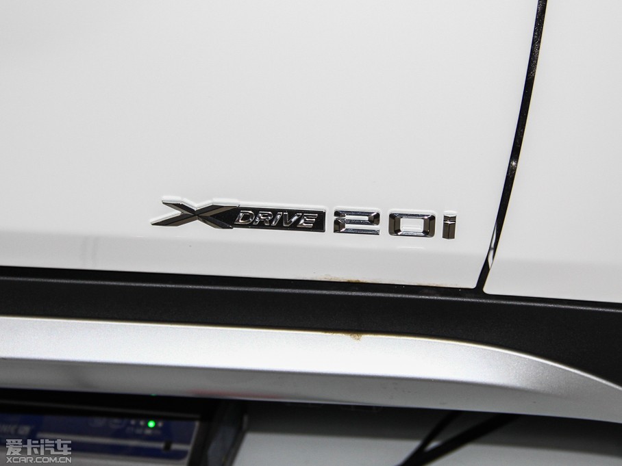 2014RX1 xDrive20i XOӋb