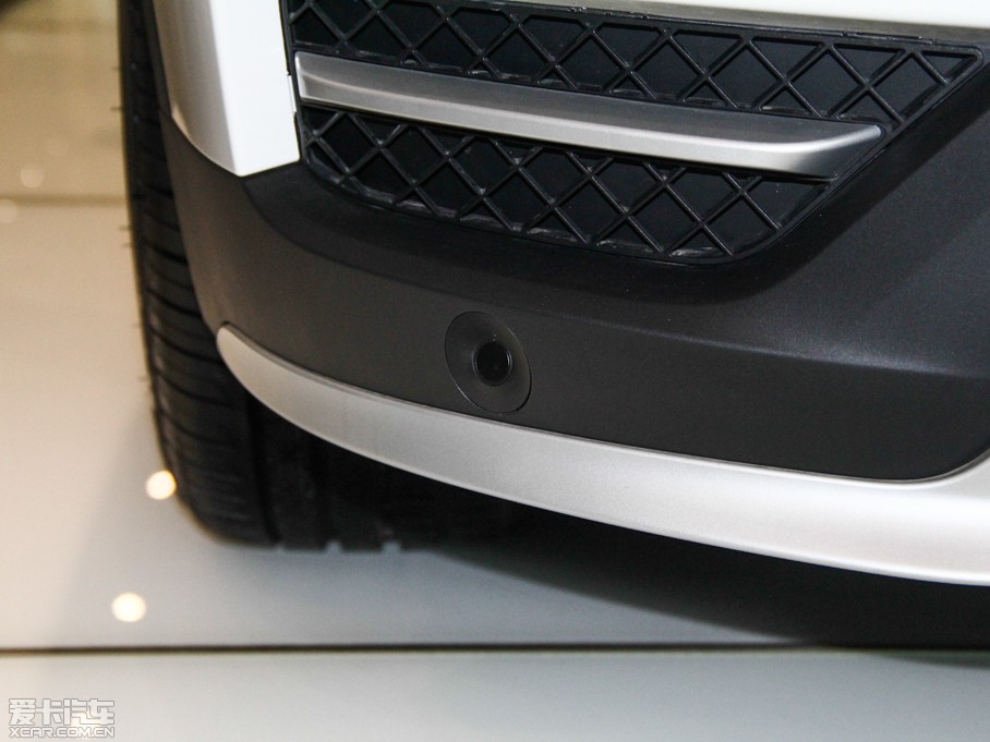 2014RX1 xDrive20i XOӋb