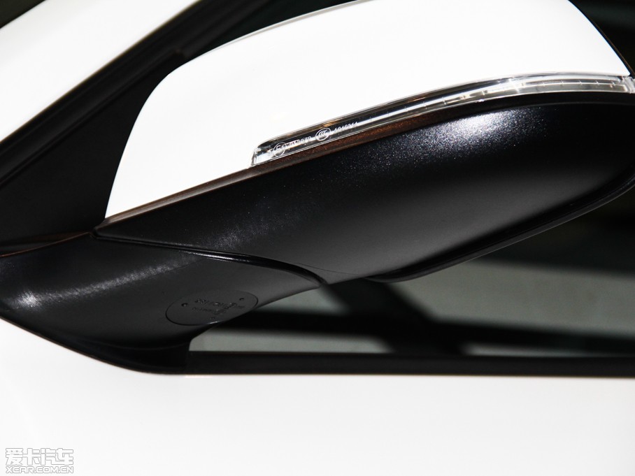 2014RX1 xDrive20i XOӋb