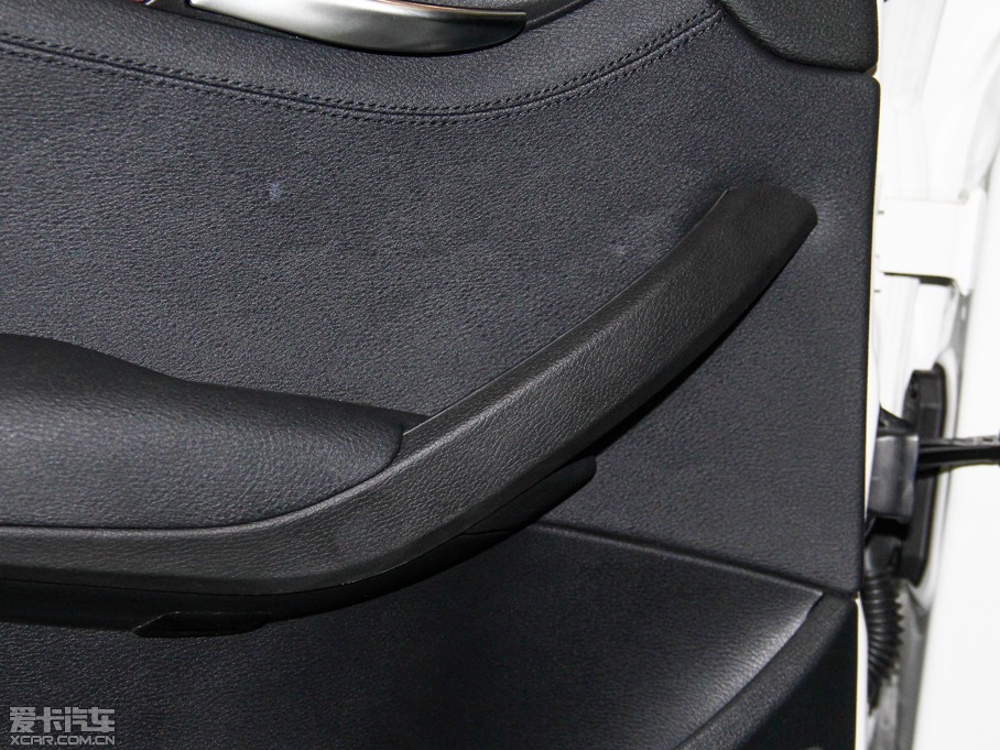 2014RX1 xDrive20i XOӋb