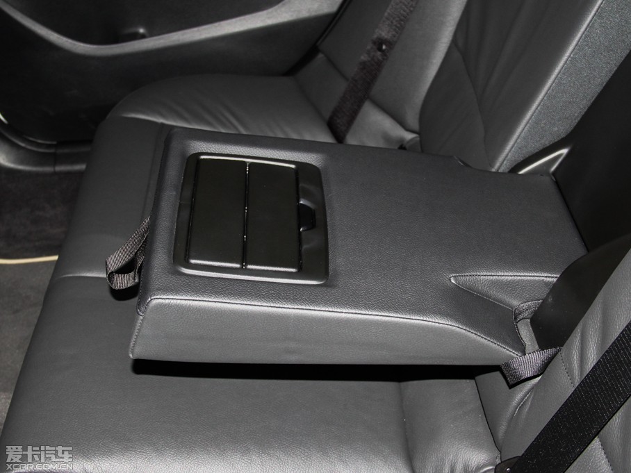 2014RX1 xDrive20i XOӋb