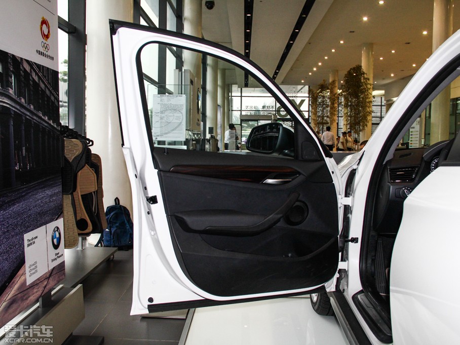 2014��RX1 xDrive20i X�OӋ���b