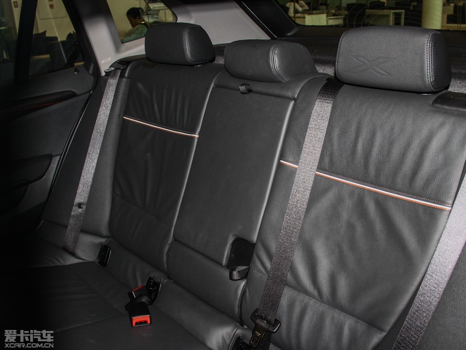 2014RX1 xDrive20i XOӋb