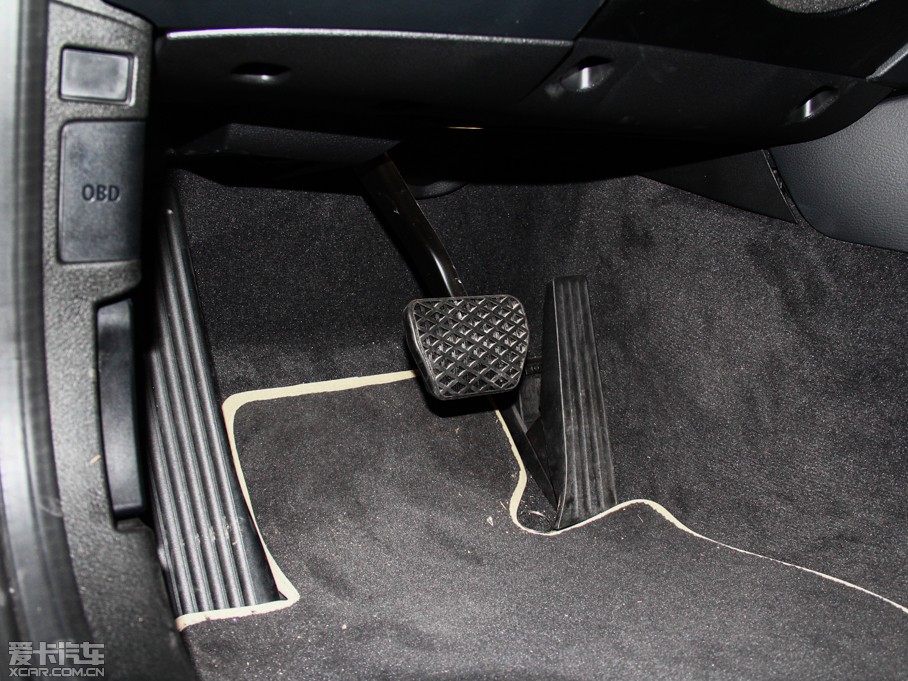 2014RX1 xDrive20i XOӋb