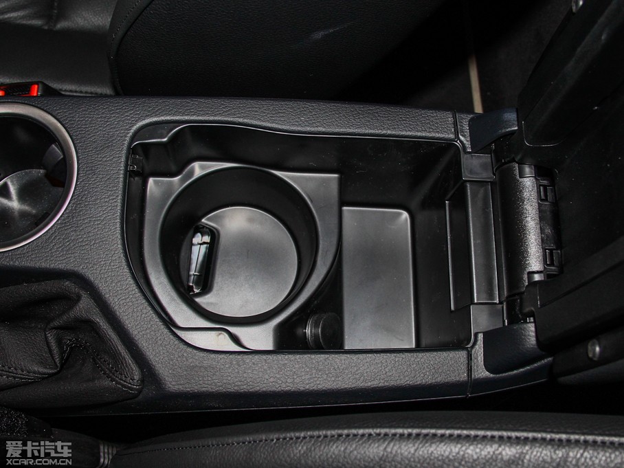 2014RX1 xDrive20i XOӋb