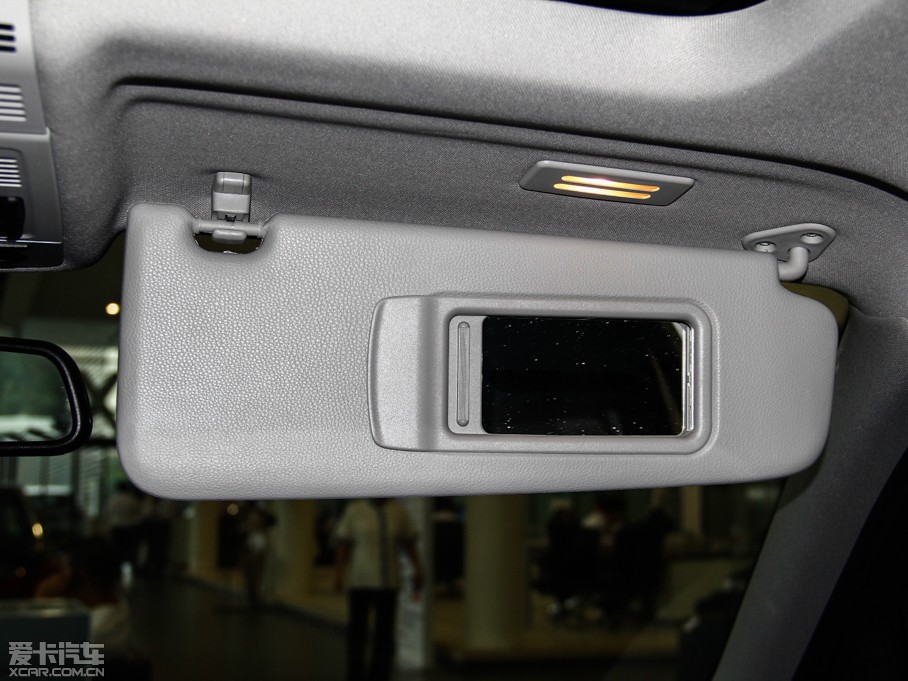 2014RX1 xDrive20i XOӋb