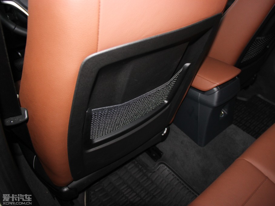 2014RX1 xDrive28i XOӋb