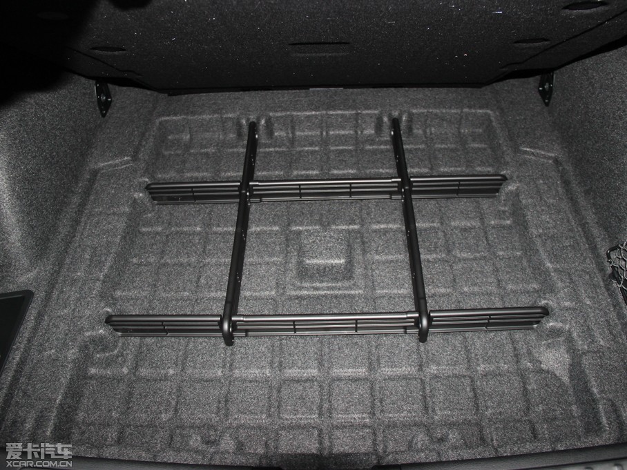 2014RX1 xDrive28i XOӋb