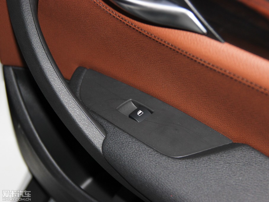 2014RX1 xDrive28i XO(sh)Ӌ(j)b