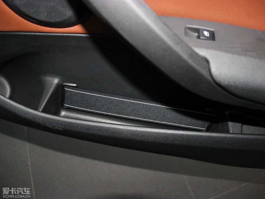 2014RX1 xDrive28i XO(sh)Ӌ(j)b