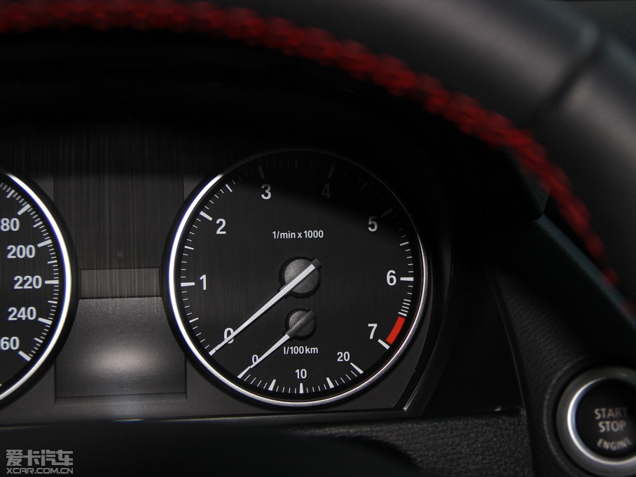 2014RX1 sDrive20i \O(sh)Ӌb