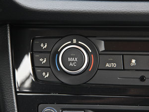 2014sDrive18i I п؅^(q)