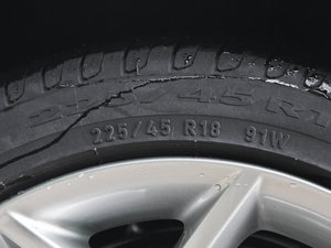 2014sDrive18i XOӋb ^