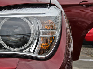 2014sDrive18i XOӋb ^