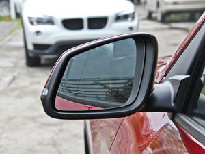 2014sDrive18i XOӋb ^