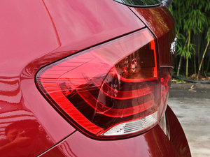 2014sDrive18i XOӋb ^