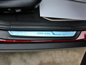 2014sDrive18i XOӋb g