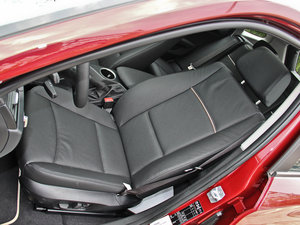 2014sDrive18i XOӋb g