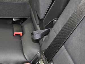 2014sDrive18i XOӋb g