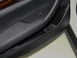 2014xDrive20i XOӋb g