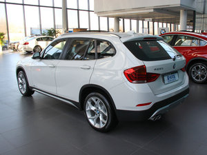 2014款xDrive28i X设计套装 左后45度