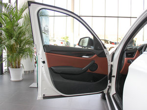 2014款xDrive28i X设计套装 驾驶位车门