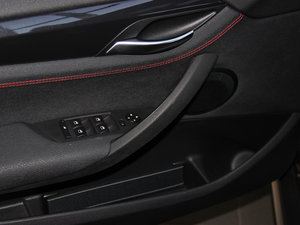 2014sDrive20i \OӋb g