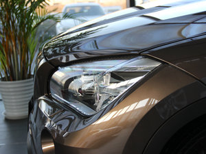 2014sDrive20i \OӋb ^