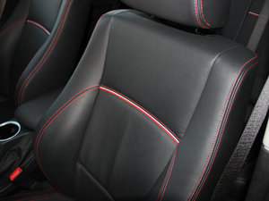 2014sDrive20i \OӋb g