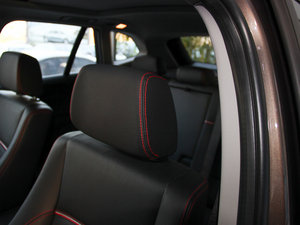 2014sDrive20i \OӋb g