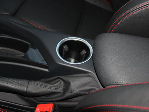 2014sDrive20i \OӋb g