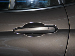 2014sDrive20i \OӋb ^