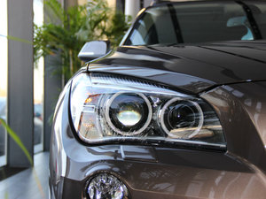 2014sDrive20i \OӋb ^