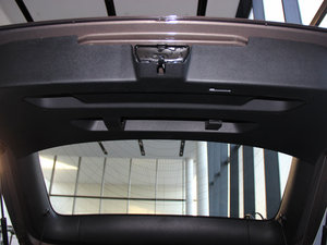 2014sDrive20i \OӋb g