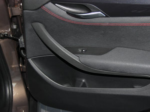 2014sDrive20i \OӋb g