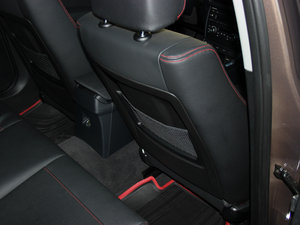 2014sDrive20i \OӋb g