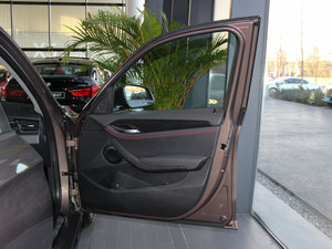 2014sDrive20i \OӋb g