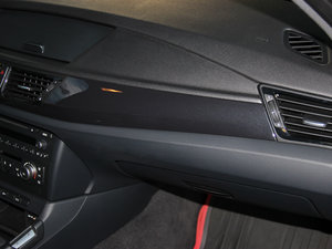 2014sDrive20i \OӋb g