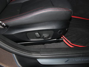 2014sDrive20i \OӋb g