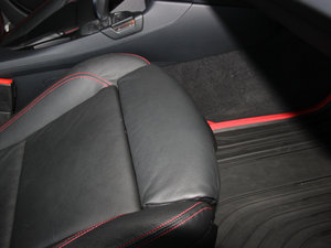 2014sDrive20i \OӋb g