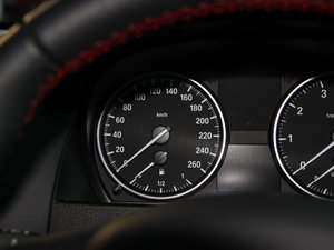 2014sDrive20i \OӋb п؅^