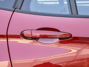 2014sDrive18i \OӋb ^