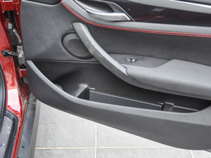 2014sDrive18i \OӋb g