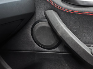 2014sDrive18i \OӋb g