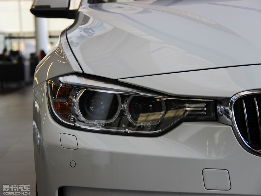 2015R3ϵ 328Li AOӋb