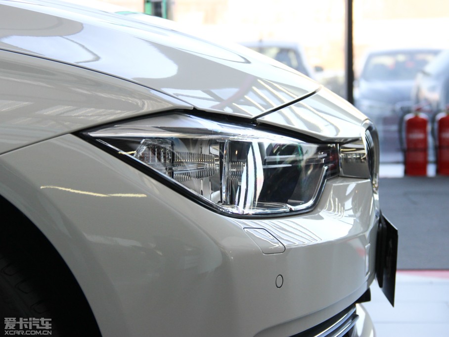 2015R3ϵ 328Li AOӋb