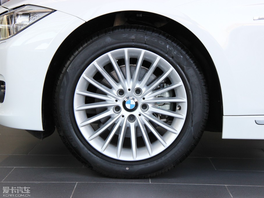 2015R3ϵ 328Li AOӋb