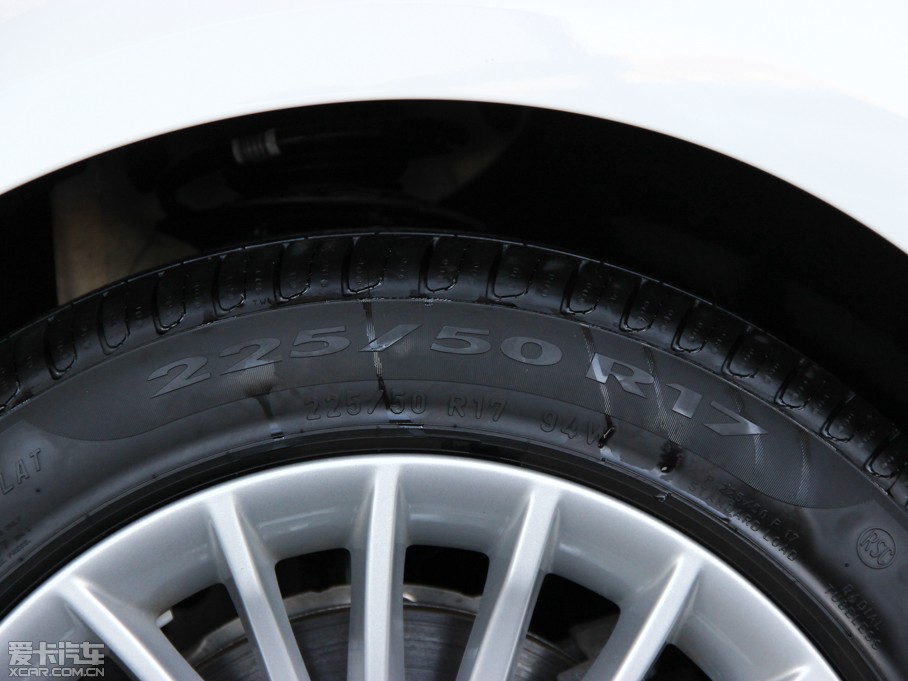 2015R3ϵ 328Li AOӋb