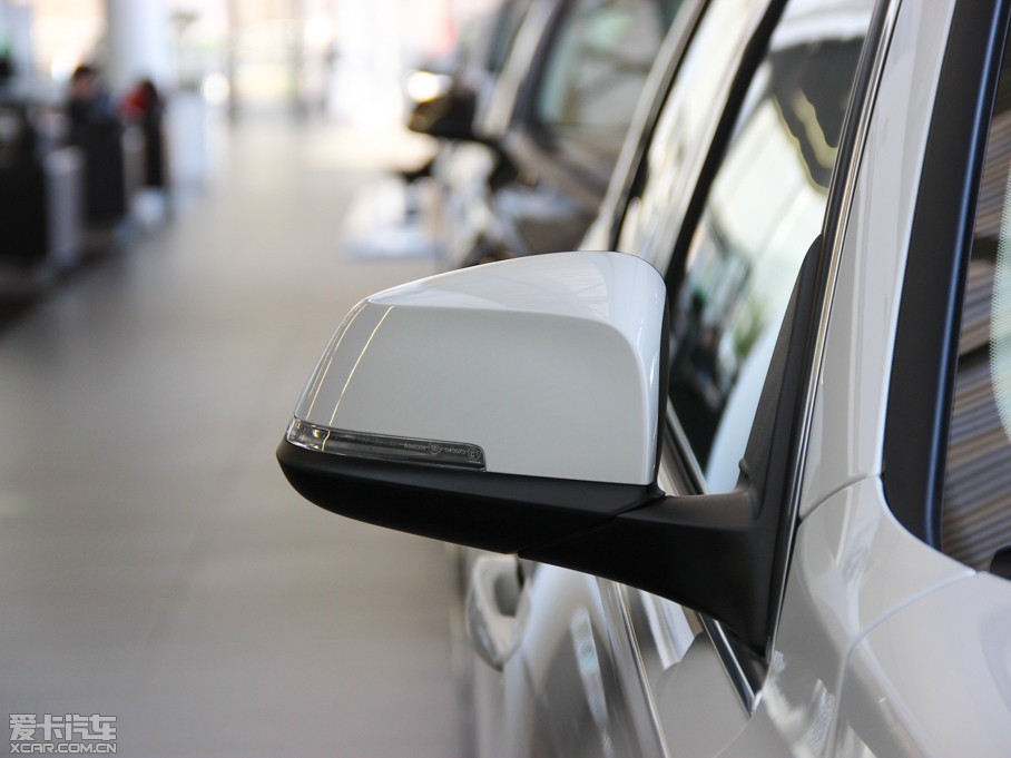 2015R3ϵ 328Li AOӋb